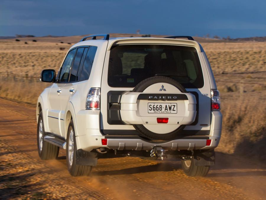  Mitsubishi Pajero 5-Door 2011 года  (AU) (фото 9 из 20)